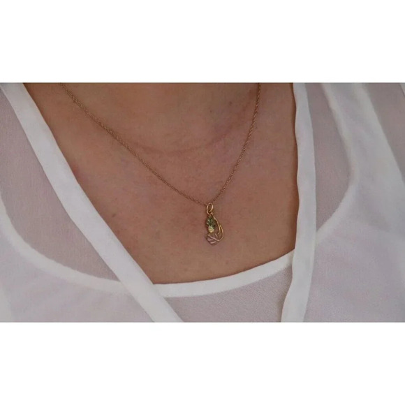 Pendant Only 12k Yellow Gold Black Hills Gold Pendant - Picture 2 of 4